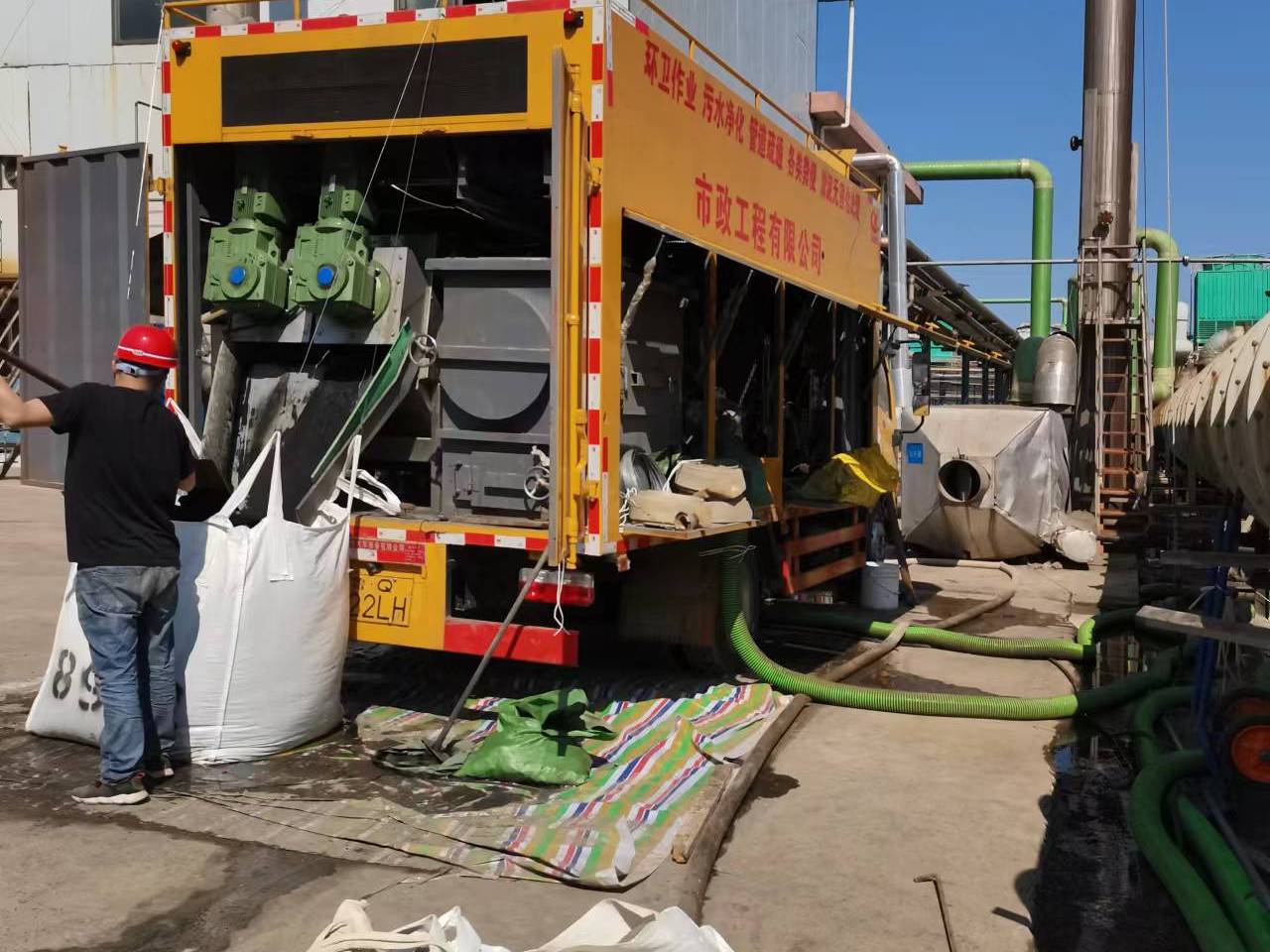 福安淤泥压干处理